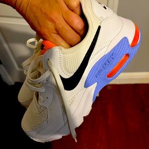 Nike air max excee size 7.5